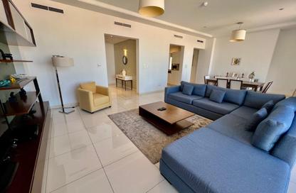 Apartment - 3 Bedrooms - 3 Bathrooms for rent in Sanabis - Manama - Capital Governorate