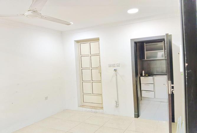 52170375 - Property Image 2