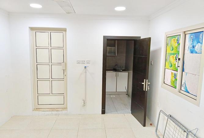 52170375 - Property Image 3