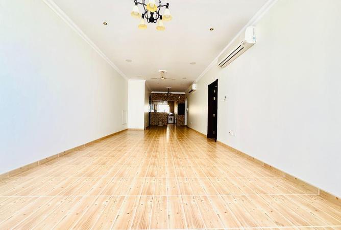 53823016 - Property Main Image