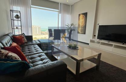 Apartment - 2 Bedrooms - 2 Bathrooms for rent in Reef Island - Capital Governorate Apartment - 2 Bedrooms - 2 Bathrooms for rent in Reef Island - Capital Governorate