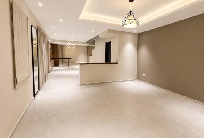 56037458 - Property Image 2