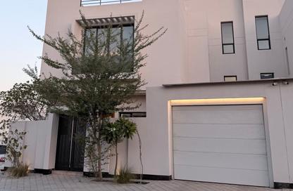 Villa - 4 - 4 for sale in Saar - Northern Governorate