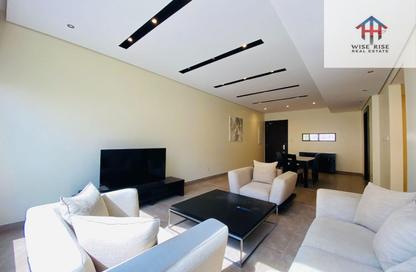 Apartment - 2 Bedrooms - 2 Bathrooms for rent in Sanabis - Manama - Capital Governorate