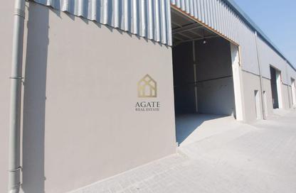 Warehouse - Studio - 1 Bathroom for rent in Tubli - Central Governorate