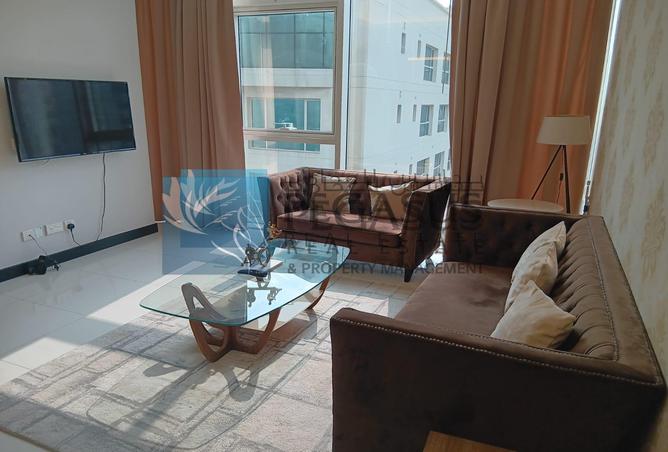 54370229 - Property Image 2