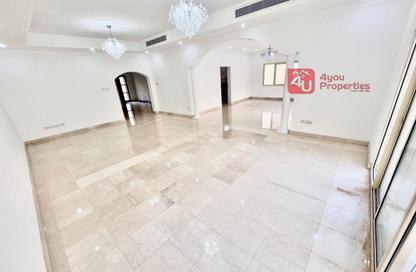 Villa - 5 Bedrooms - 6 Bathrooms for rent in Zinj - Manama - Capital Governorate