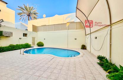 Villa - 5 Bedrooms - 6 Bathrooms for rent in Zinj - Manama - Capital Governorate