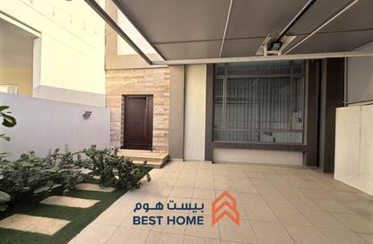 Villa - 4 Bedrooms - 6 Bathrooms for sale in Malkiyah - Northern Governorate