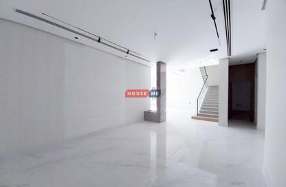 Villa - 3 Bedrooms - 5 Bathrooms for sale in Busaiteen - Muharraq Governorate
