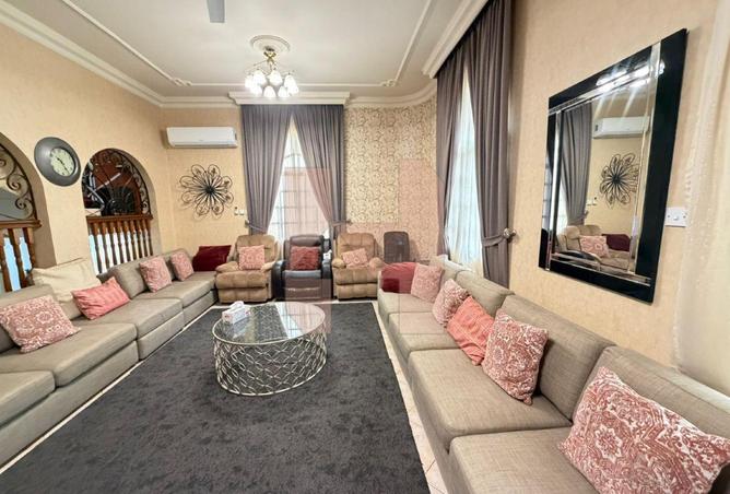 997104 - Property Image 2