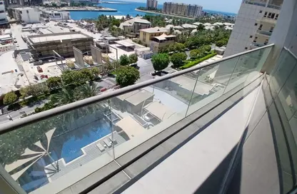 Apartment - 2 Bedrooms - 3 Bathrooms for rent in Reef Island - Capital Governorate