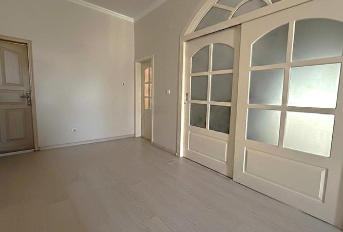 52490206 - صورة العقار 3