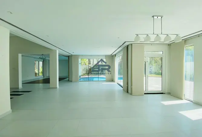 58413095 - Property Image 3