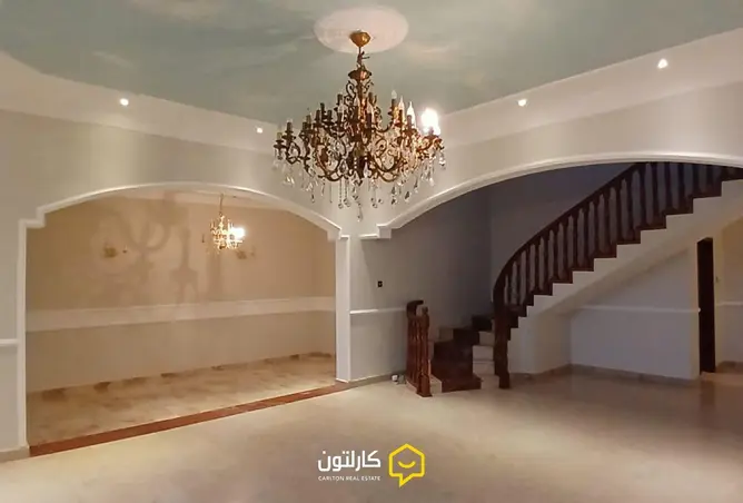 53268609 - صورة العقار 3