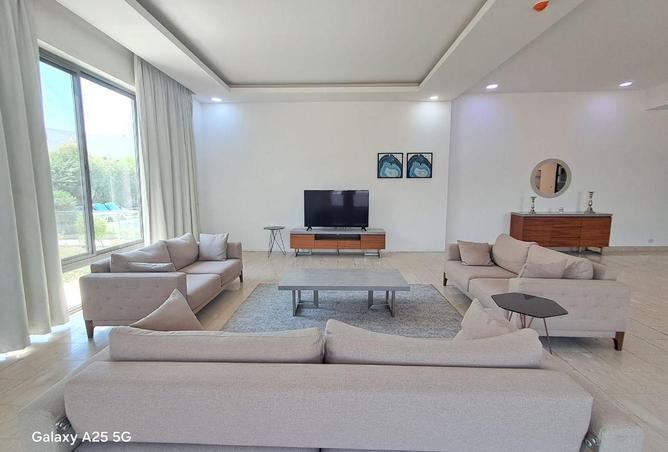 54569729 - Property Main Image