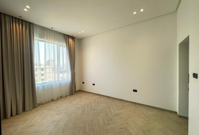 988273 - صورة العقار 2