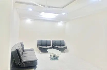 Apartment - 2 Bedrooms - 2 Bathrooms for rent in Tubli - Central Governorate