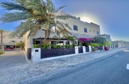 Villa - 4 Bedrooms - 5 Bathrooms for sale in Murjan - Amwaj Islands - Muharraq Governorate