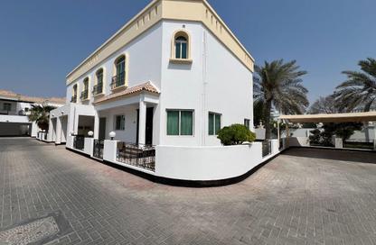 Villa - 3 Bedrooms - 3 Bathrooms for rent in Janabiya - Northern Governorate