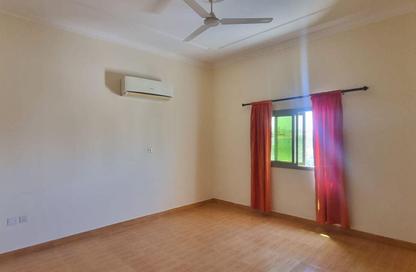 Apartment - 2 Bedrooms - 2 Bathrooms for rent in Tubli - Central Governorate