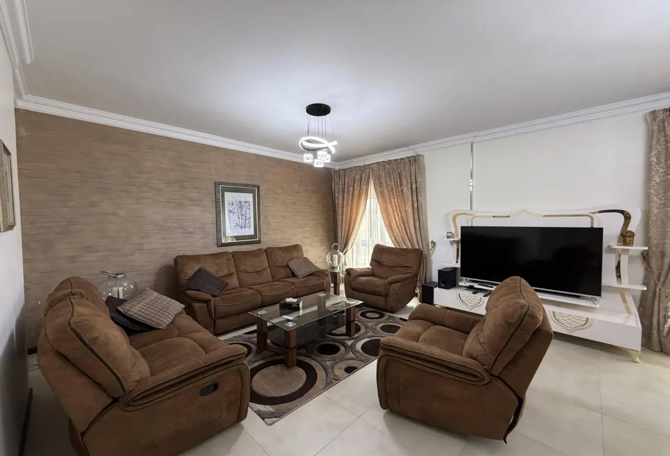 53189672 - Property Main Image
