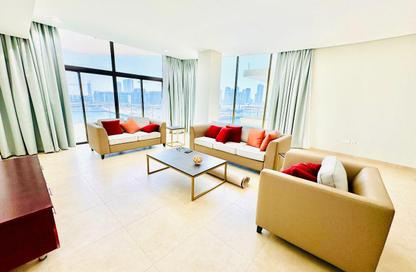 Apartment - 3 Bedrooms - 5 Bathrooms for rent in Reef Island - Capital Governorate