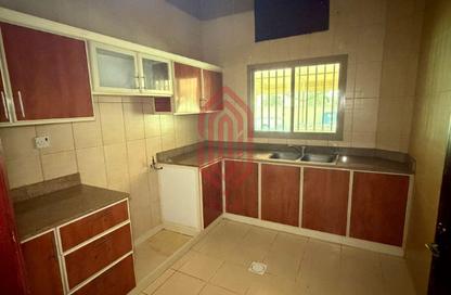 Apartment - 2 Bedrooms - 2 Bathrooms for rent in Jidhafs - Northern Governorate
