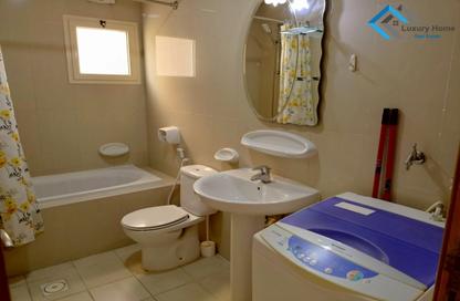 Apartment - 1 Bedroom - 1 Bathroom for rent in Busaiteen - Muharraq Governorate
