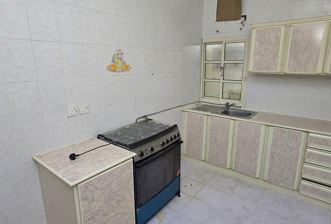 992264 - Property Image 3