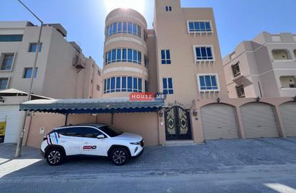 Whole Building - 5 Bedrooms - 2 Bathrooms for sale in Al Juffair - Capital Governorate