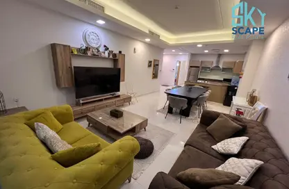 Apartment - 2 Bedrooms - 3 Bathrooms for rent in Al Juffair - Capital Governorate