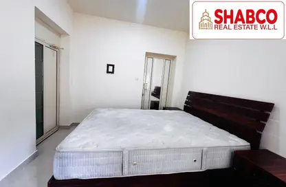 Apartment - Studio - 1 Bathroom for rent in Isa Town - Central Governorate