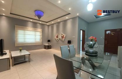 Apartment - 2 Bedrooms - 2 Bathrooms for rent in Al Juffair - Capital Governorate