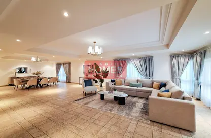 Villa - 3 Bedrooms - 4 Bathrooms for rent in Janabiya - Northern Governorate