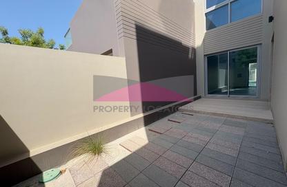 Villa - 4 - 5 for sale in Al Naseem - Diyar Al Muharraq - Muharraq Governorate