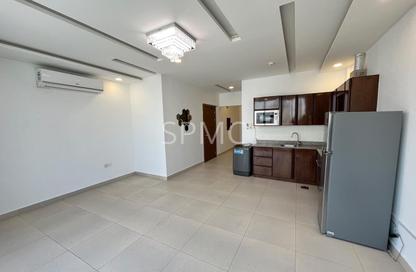 Apartment - 2 Bedrooms - 2 Bathrooms for rent in Janabiya - Northern Governorate