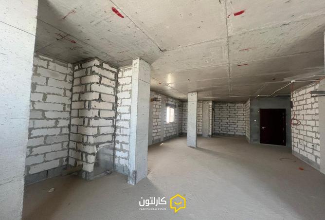 974416 - Property Image 3