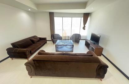 Apartment - 2 - 2 for rent in Sanabis - Manama - Capital Governorate