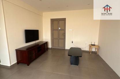 Apartment - 1 - 1 for rent in Mahooz - Manama - Capital Governorate