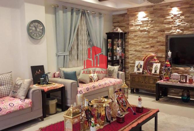 997475 - Property Image 2