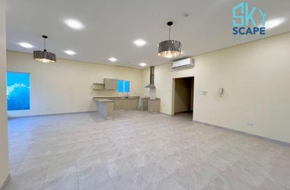 Apartment - 3 Bedrooms - 3 Bathrooms for rent in Tubli - Central Governorate