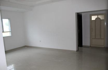 Apartment - 3 Bedrooms - 2 Bathrooms for rent in Alhajiyat - Riffa - Southern Governorate
