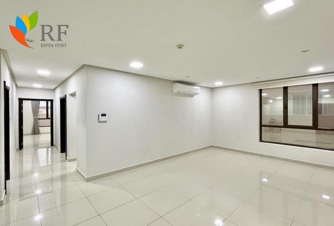 993008 - Property Image 3