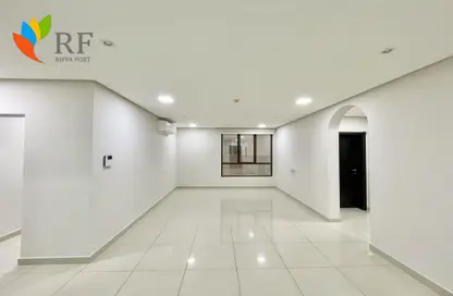 Apartment - 3 Bedrooms - 3 Bathrooms for rent in Saar - Northern Governorate