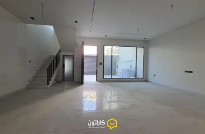 Villa - 4 Bedrooms - 5 Bathrooms for sale in Busaiteen - Muharraq Governorate Villa - 4 Bedrooms - 5 Bathrooms for sale in Busaiteen - Muharraq Governorate