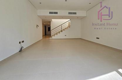 Villa - 3 Bedrooms - 4 Bathrooms for rent in Shakhura - Northern Governorate