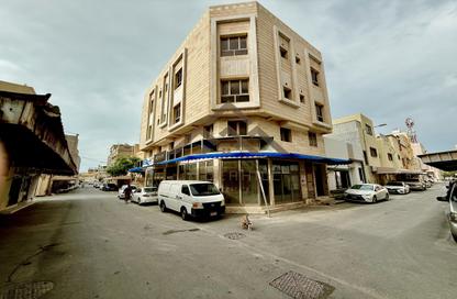 Whole Building - Studio - 7+ Bathrooms for sale in Galali - Muharraq Governorate