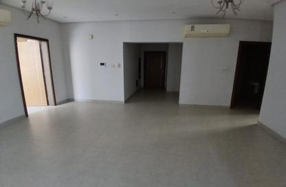 Apartment - 2 Bedrooms - 2 Bathrooms for rent in Tubli - Central Governorate