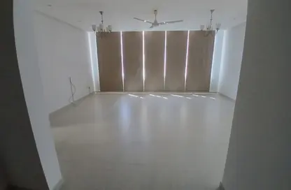 Apartment - 2 Bedrooms - 2 Bathrooms for rent in Tubli - Central Governorate